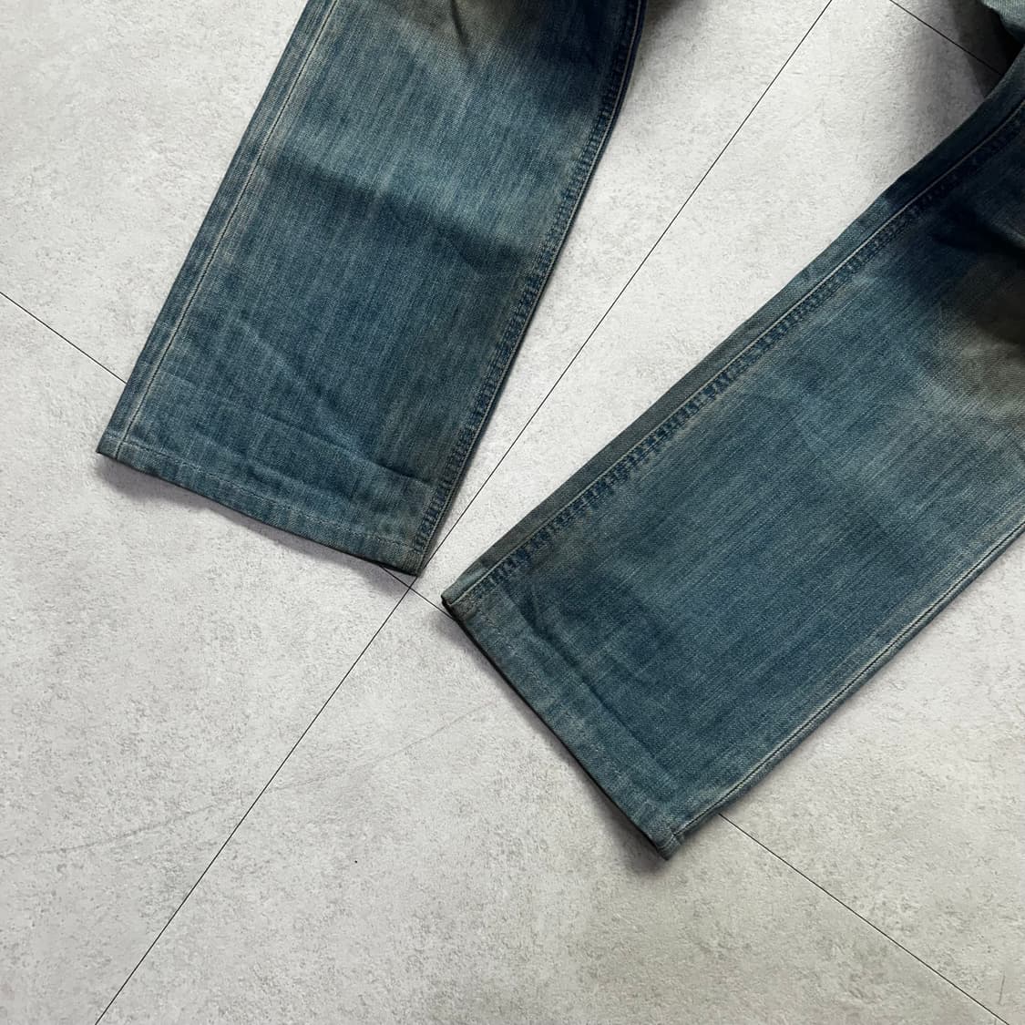 90s 버버리 블랙라벨 세미 부츠컷 데님 31 상품이미지3