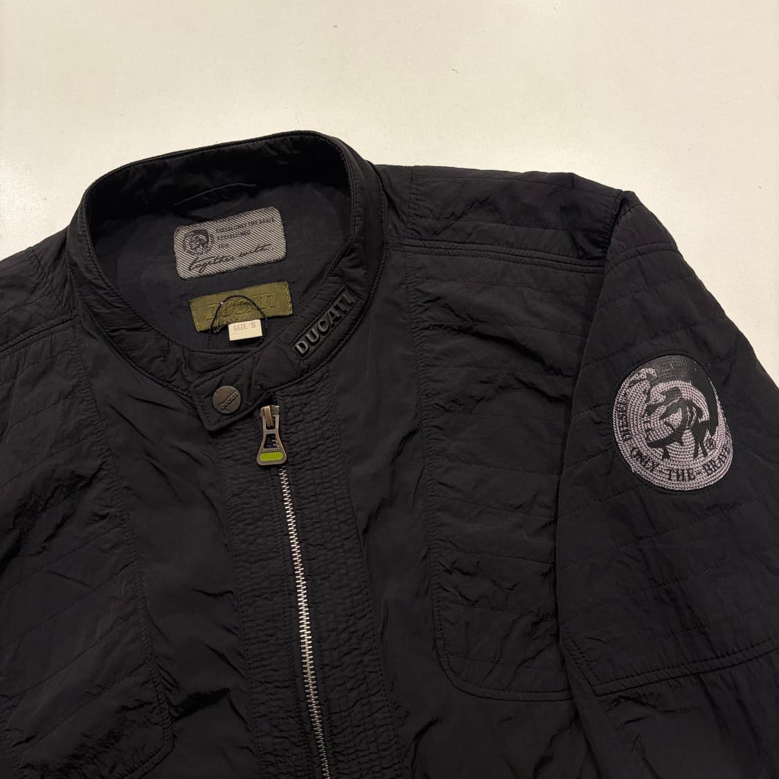 [S] 디젤 X 두카티 콜라보 나일론 블랙 자켓 B303 상품이미지3