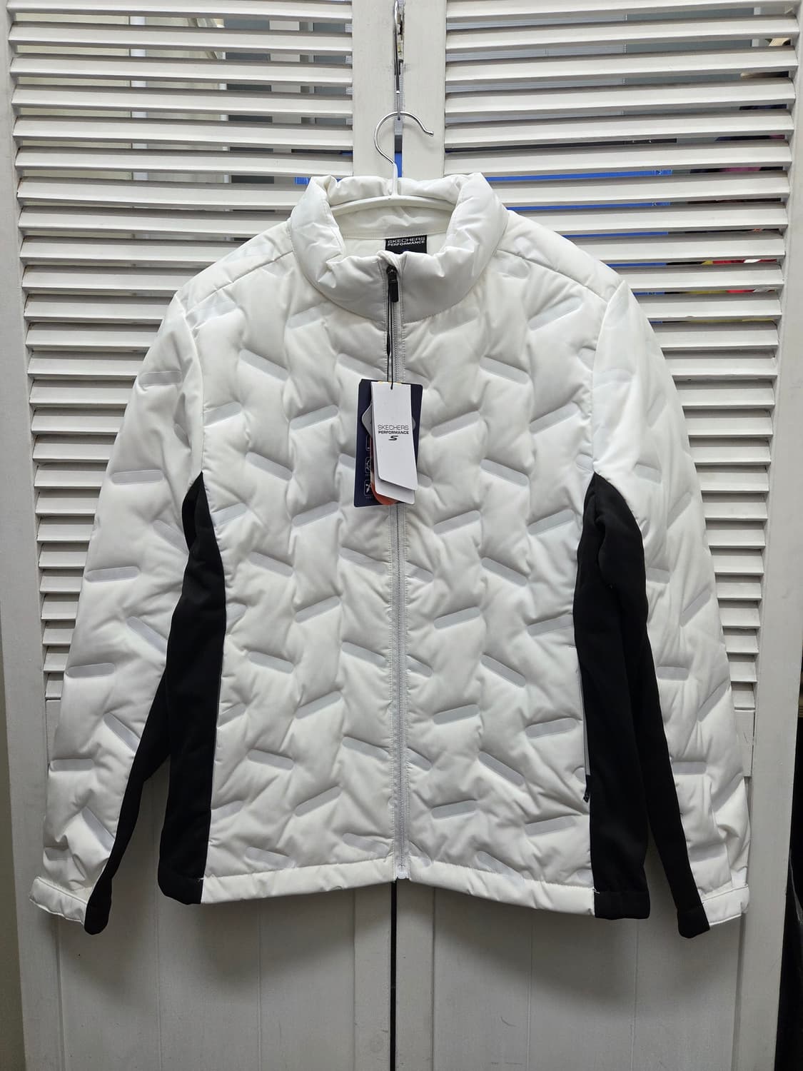 스케쳐스 덕다운 경량 패딩 자켓 상품이미지1