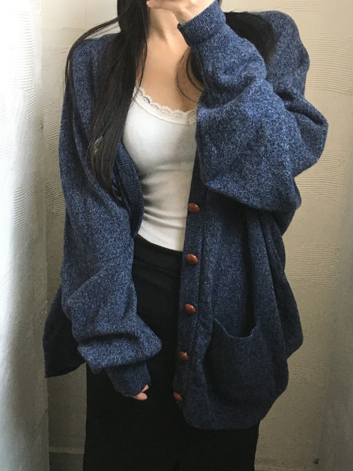 Burberry 버버리 자수로고 블루 브이넥 가디건 상품이미지3