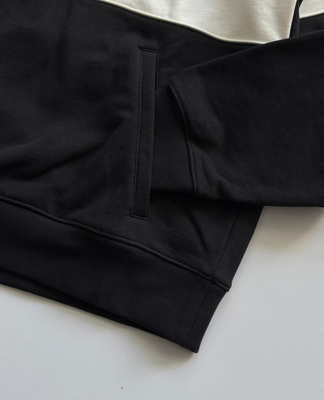 adidas 아디다스 불꽃 하프집업 후드티 상품이미지4