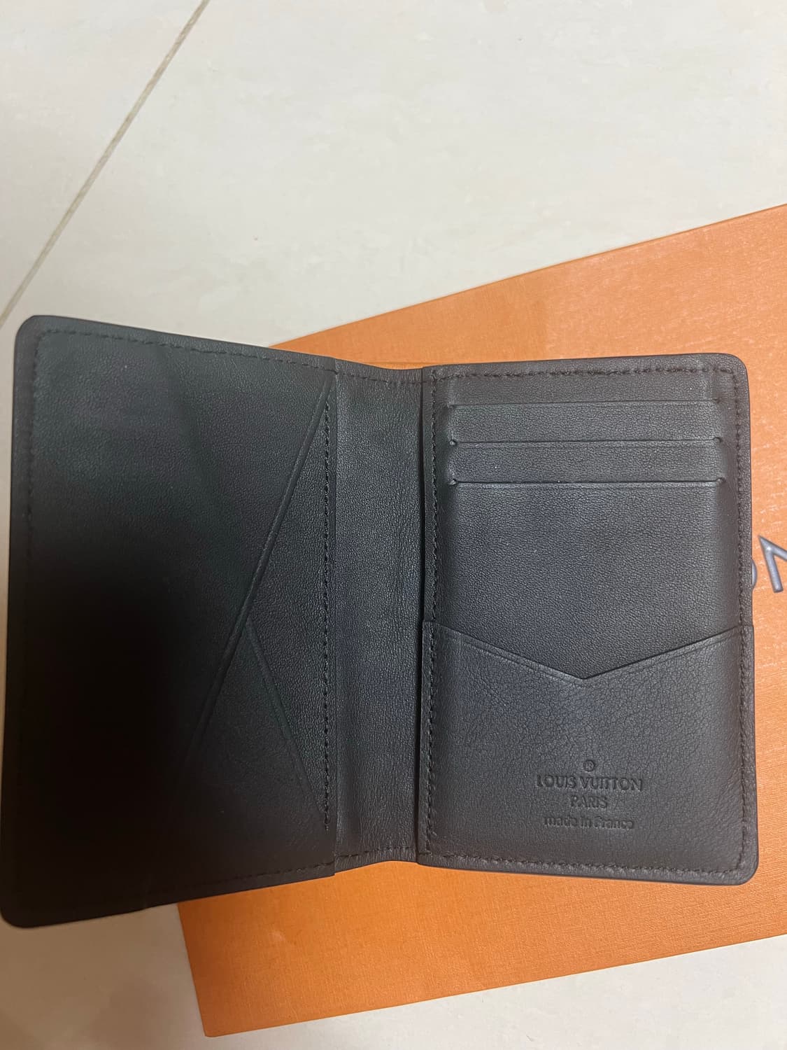 루이비통 포켓 오거나이저 쉐도우 상품이미지3