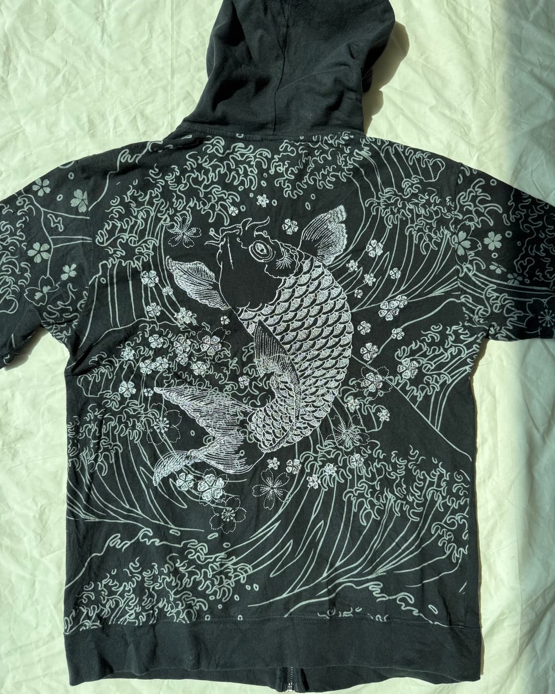 블랙 잉어 하프집업 상품이미지1