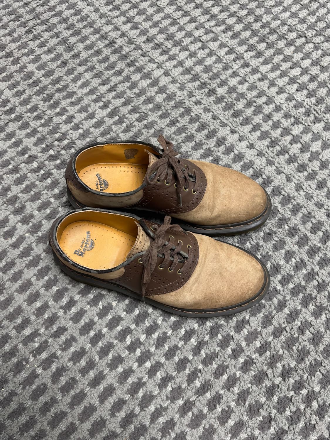 Dr. Martens 닥터마틴 빈티지 딜런 투톤 새들 더비 상품이미지2