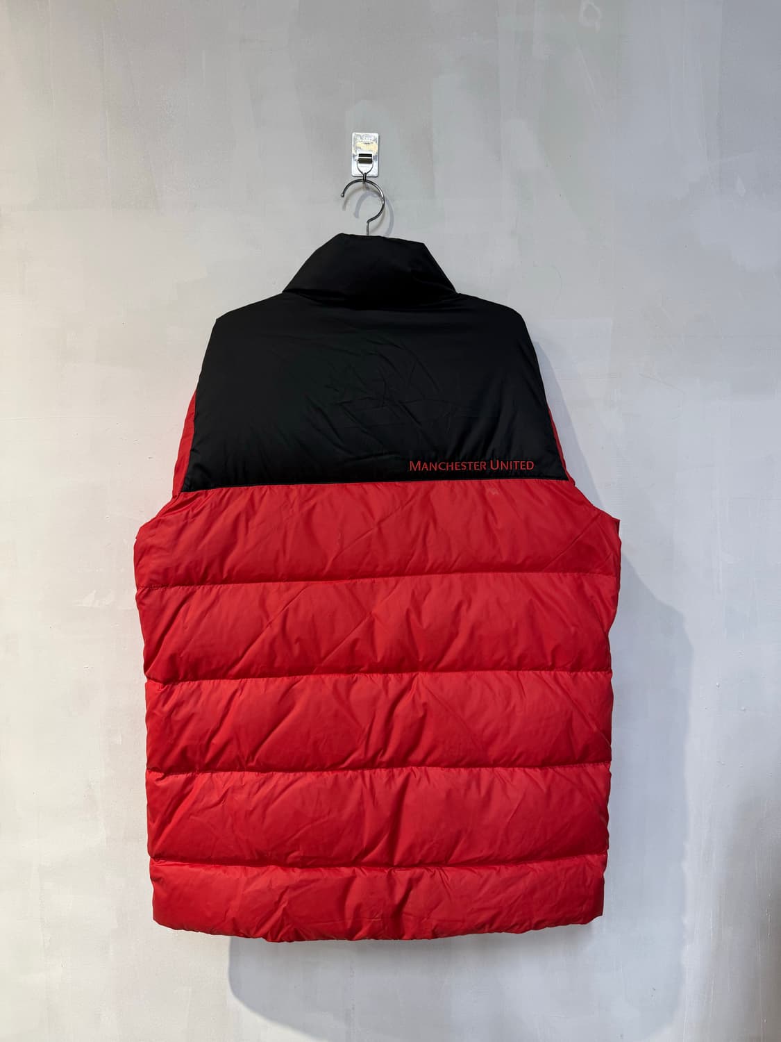 나이키 맨유 레드 패딩 상품이미지4