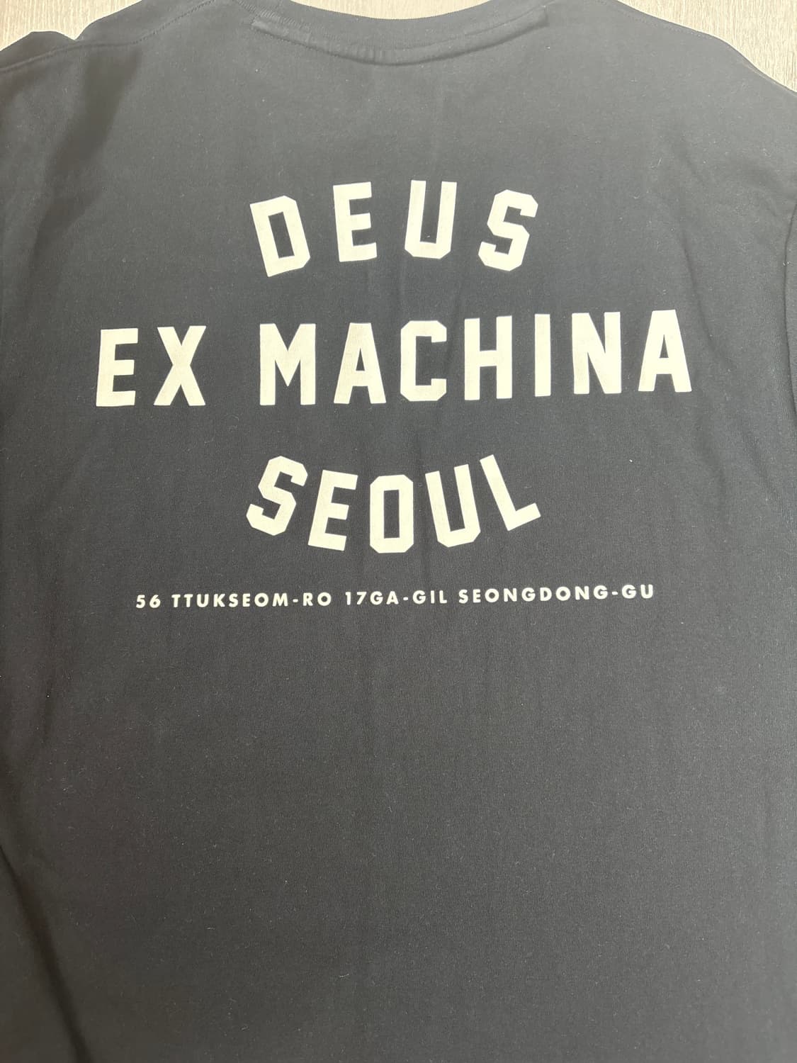 데우스 롱슬리브 서울 m 상품이미지3