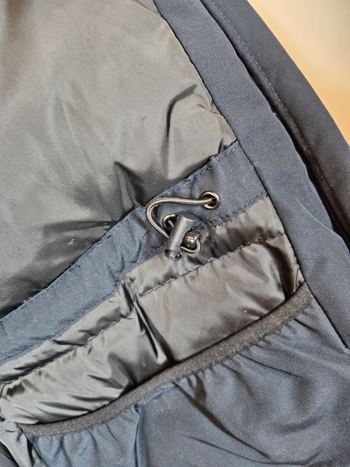 게스 네이비 후드다운패딩 95 M 상품이미지6