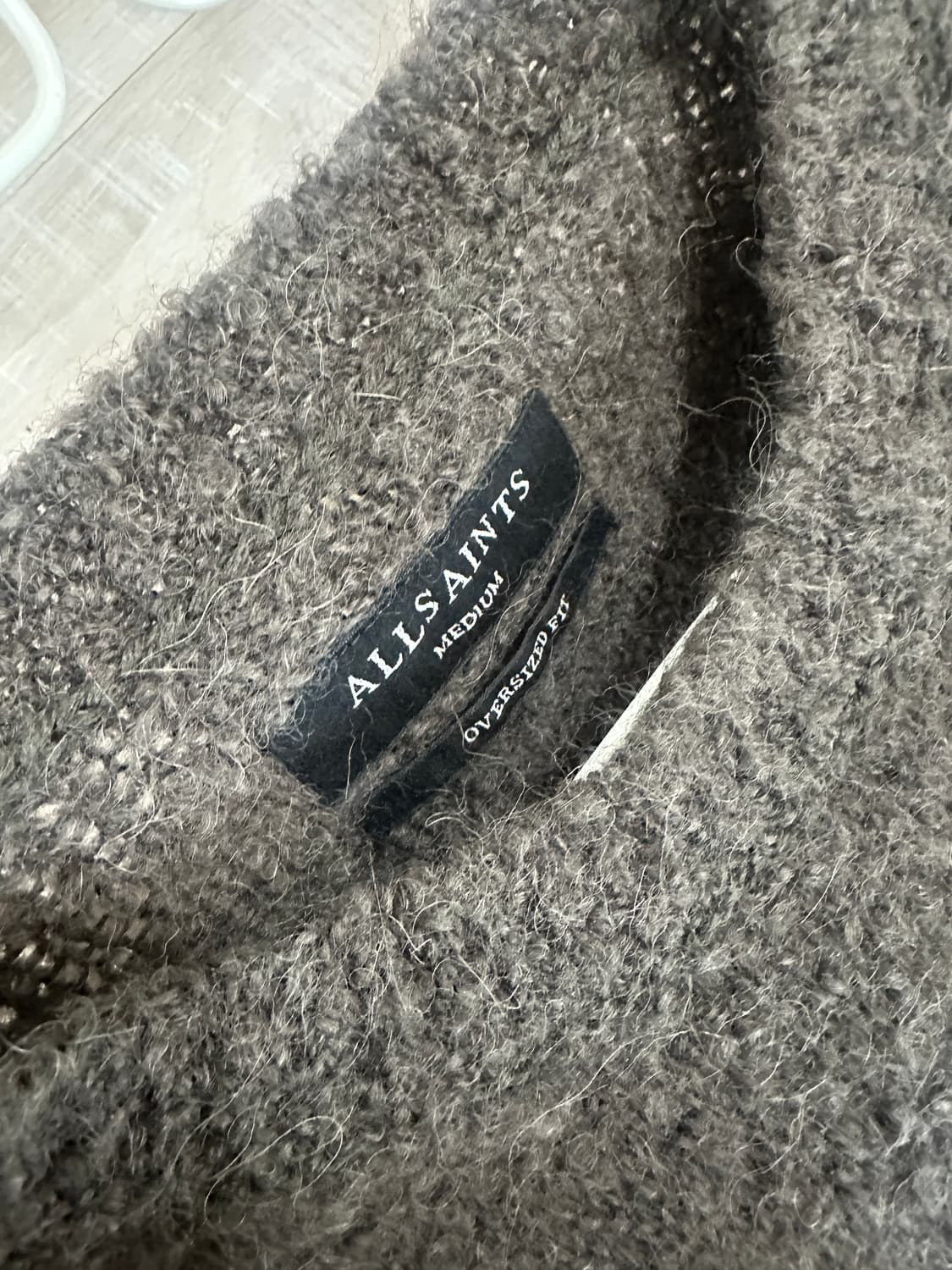 올세인츠 데미지 니트 판매합니다. 상품이미지3