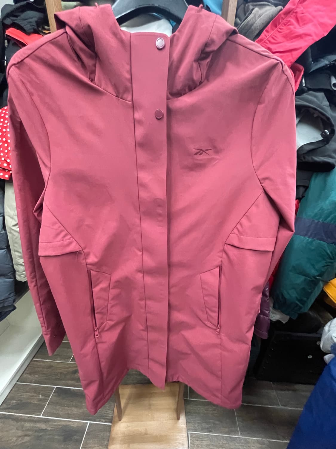 리복 후드 바람막이 버건디s거의새상품  상품이미지1