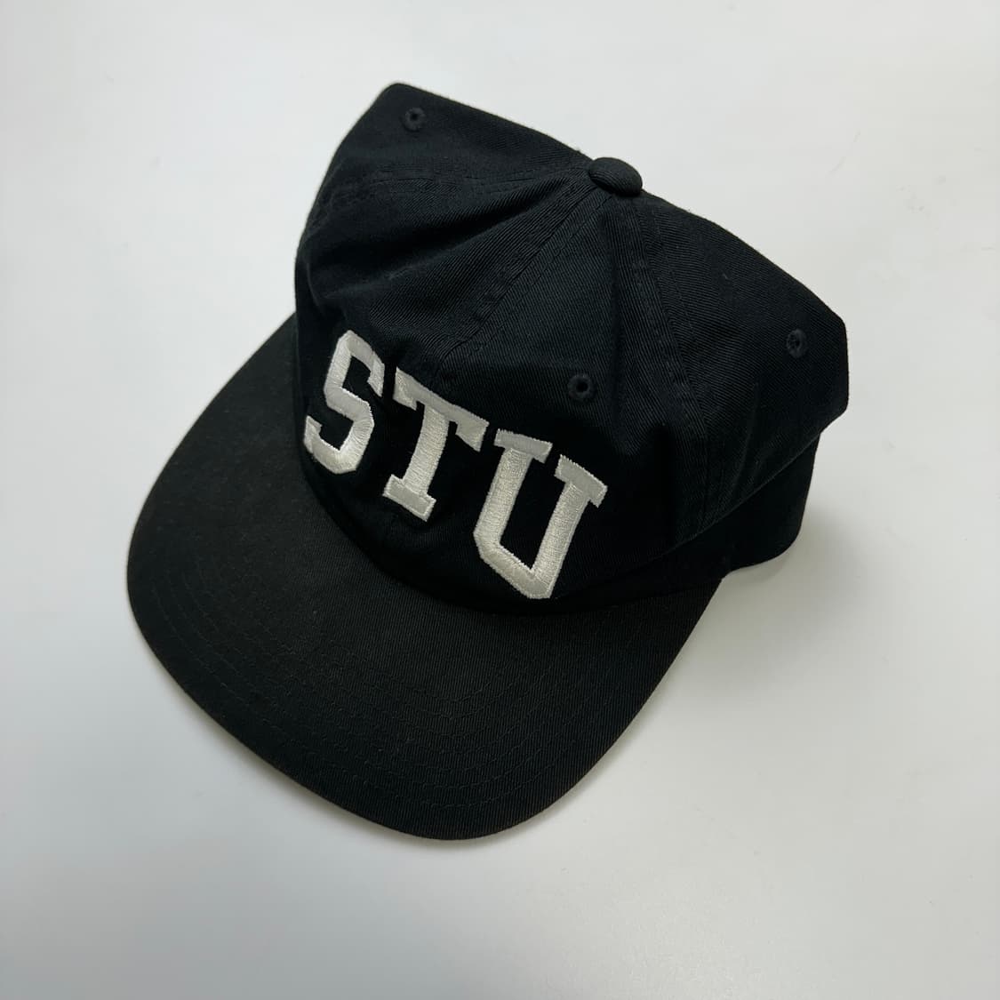 STUSSY Stu Arch Strapback Cap 스투시 캡 상품이미지1