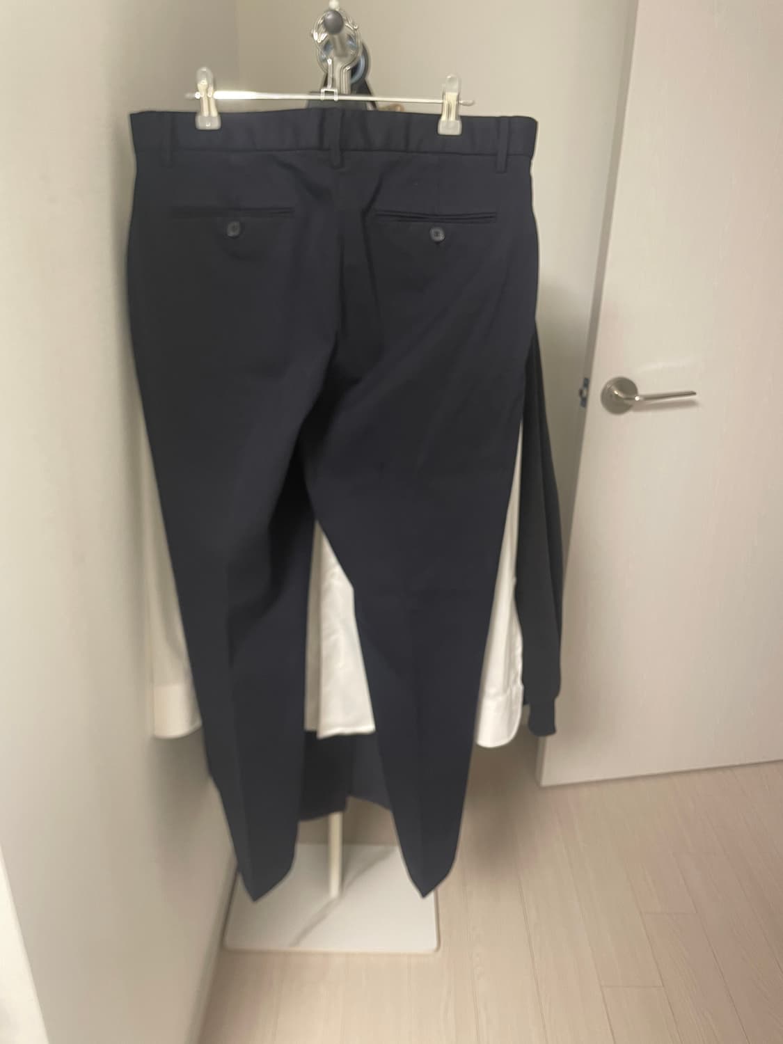 바나나리퍼블릭 테이퍼드핏 면팬츠 33 상품이미지2