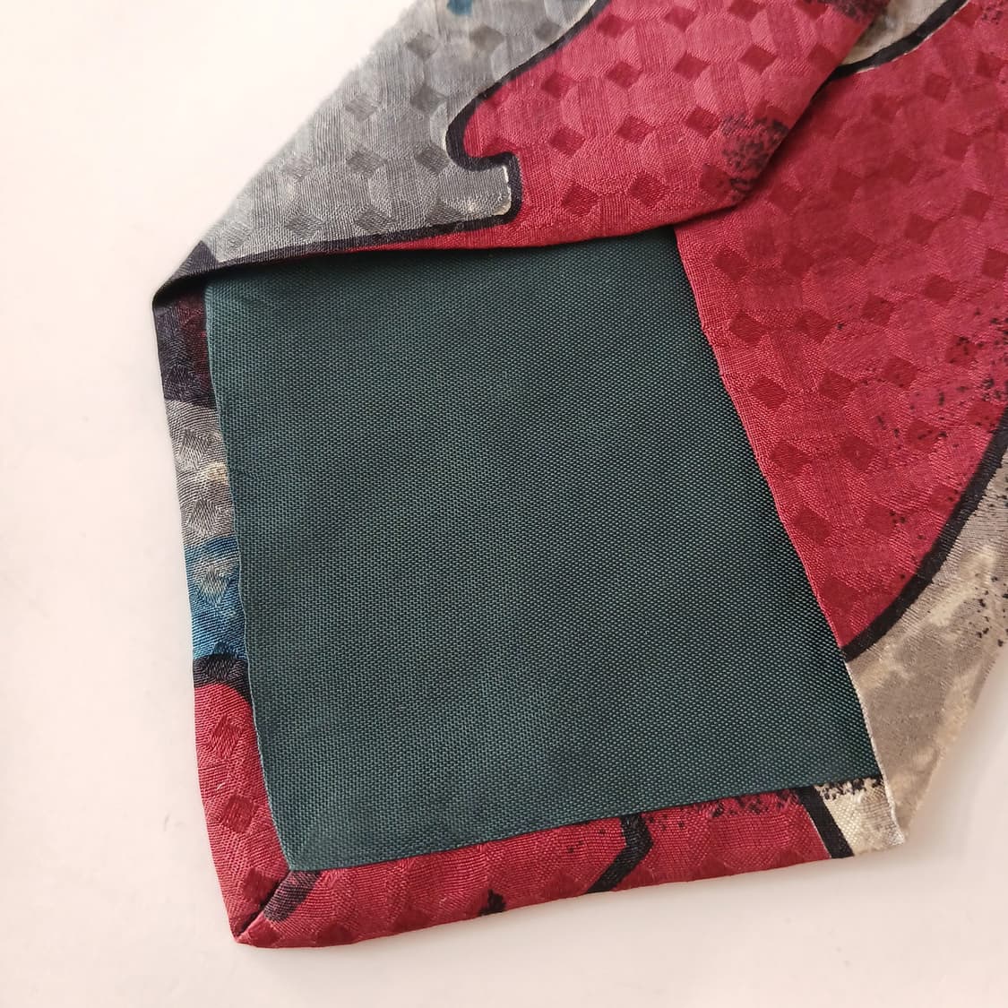 프레스코 실크 레드 패턴 넥타이 9.5cm A+~A등급 A18956
 상품이미지7