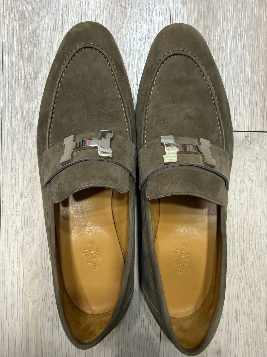 에르메스 스웨이드 로퍼 43.5 사이즈 새상품 상품이미지1