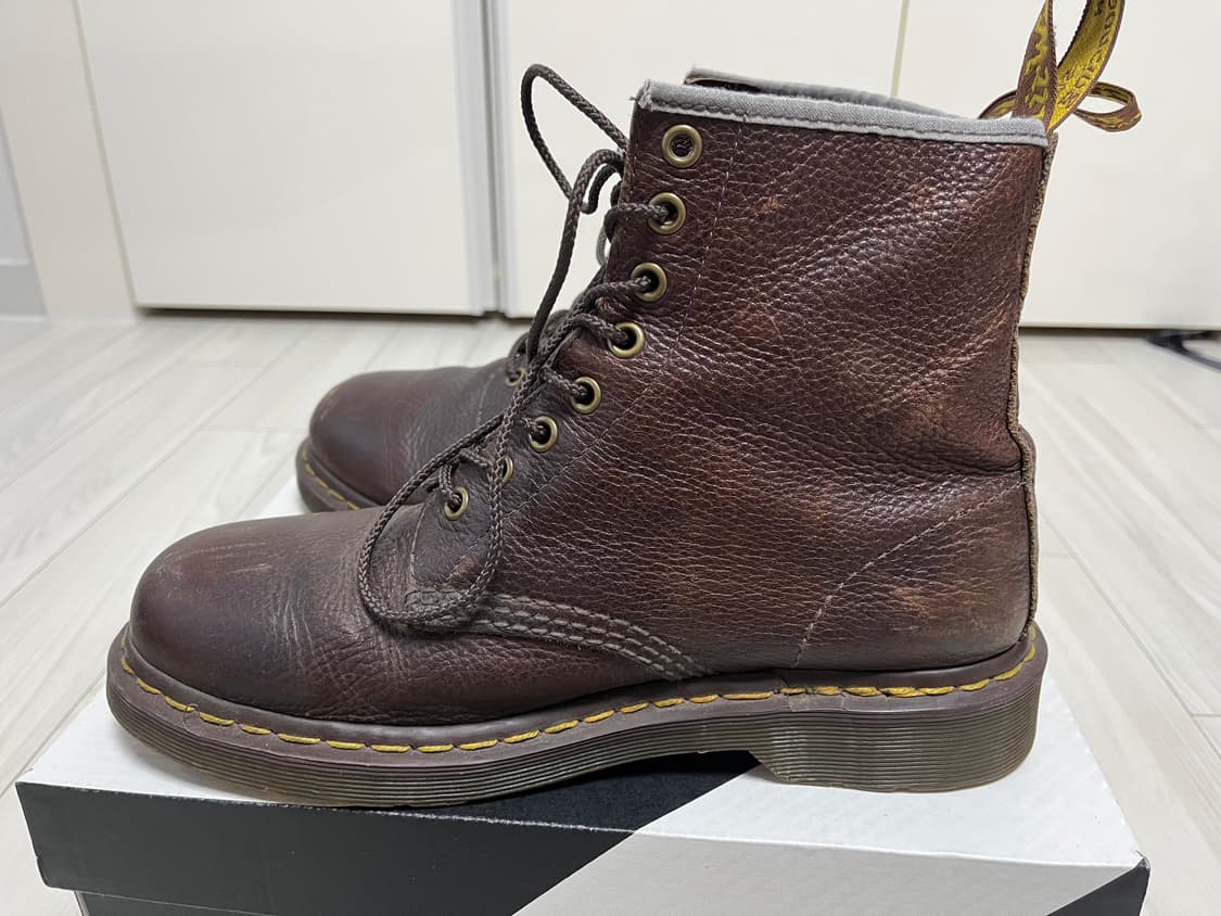 빈티지 닥터마틴 8홀 부츠 상품이미지5