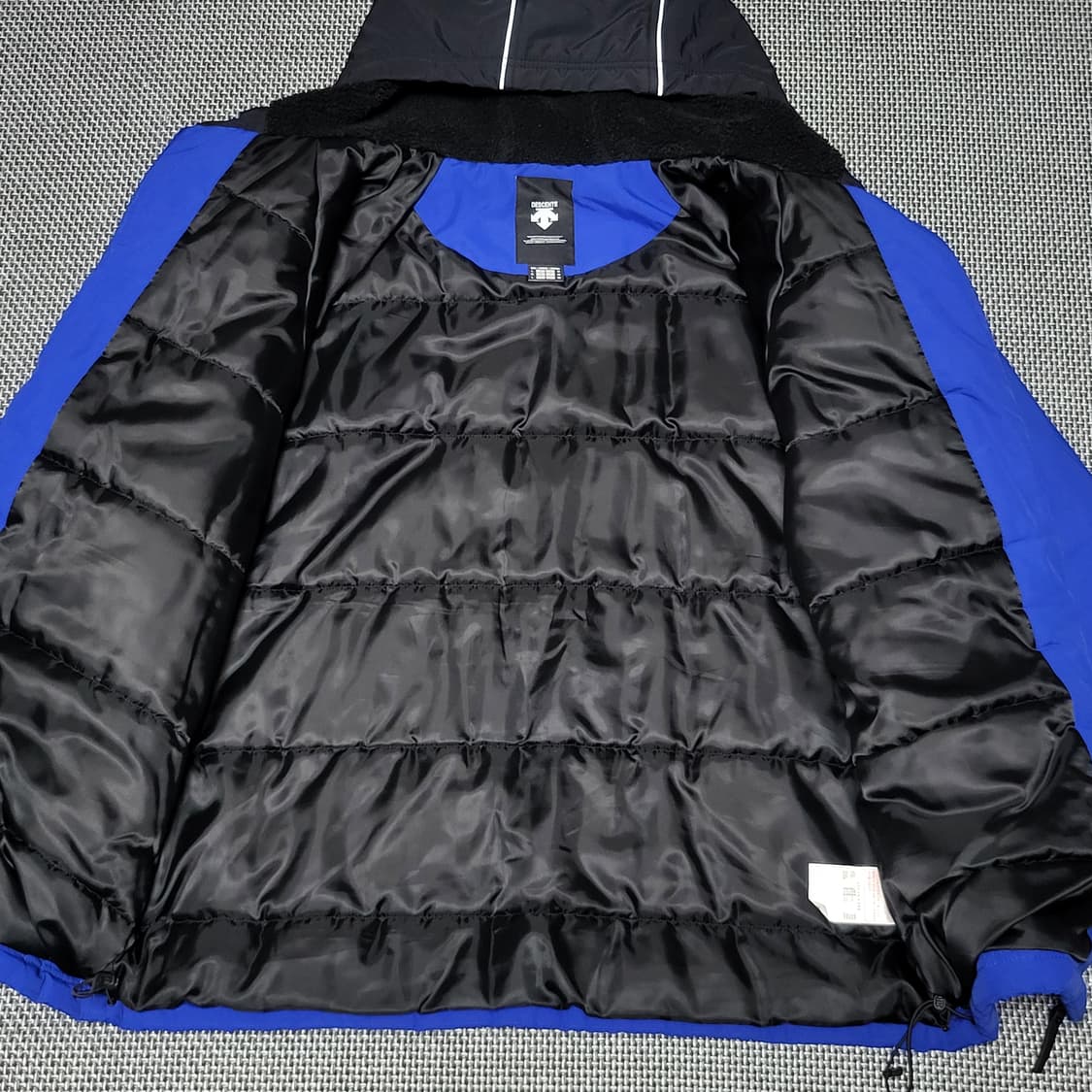 데상트 캐나다 스피드 스케이팅 패딩 자켓 (L) 상품이미지2