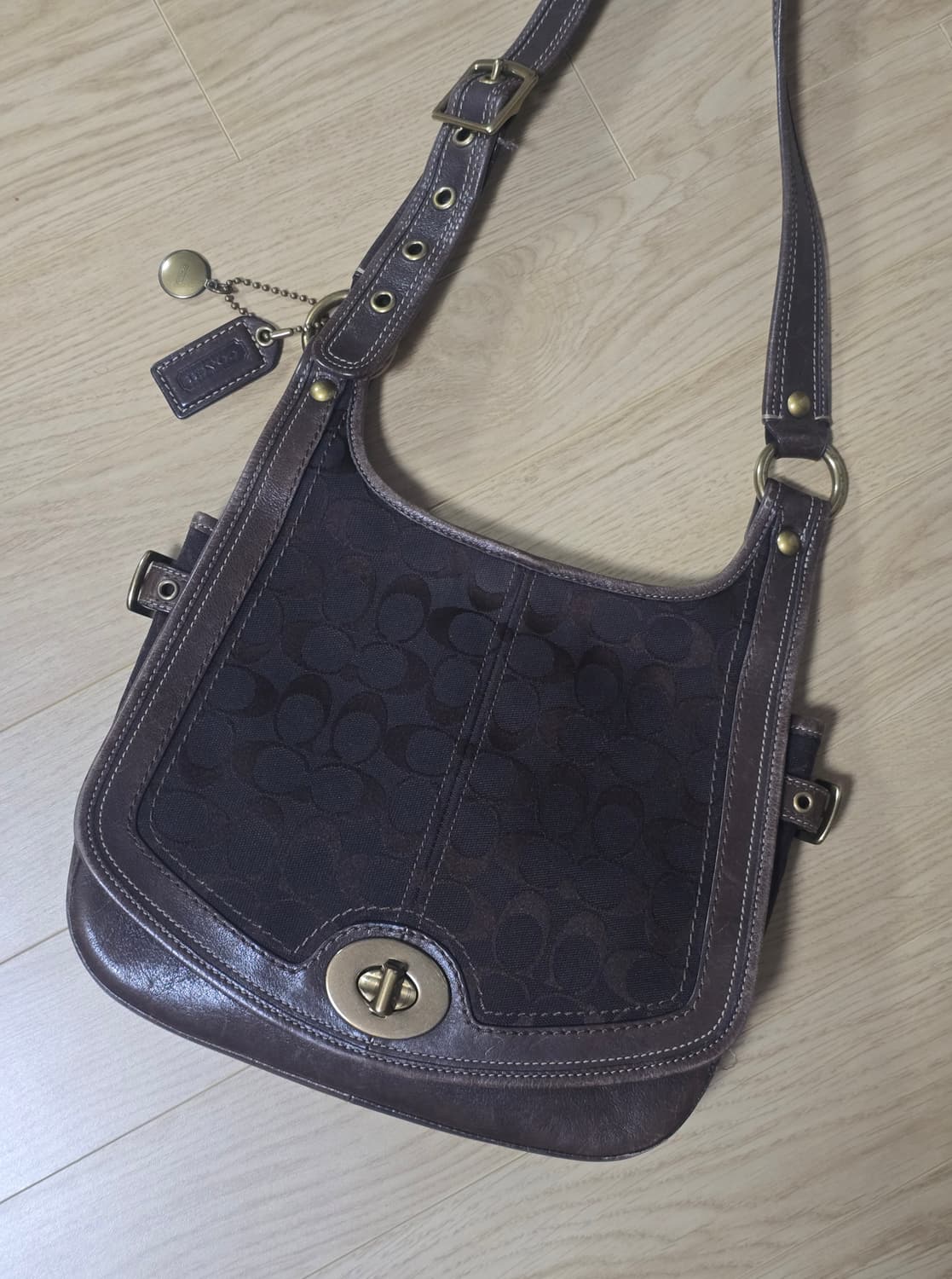 Coach 코치 시그니처 빈티지 크로스백  상품이미지1