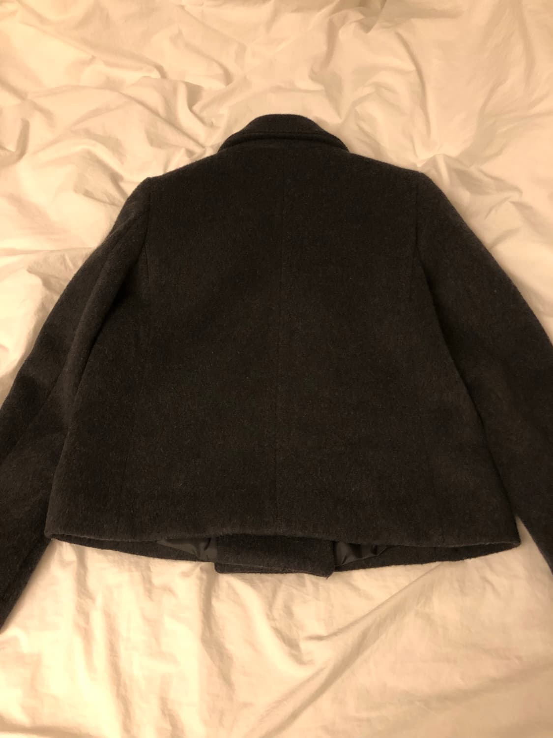 콜로신스 에어리 울 쇼트 코트 차콜 상품이미지5