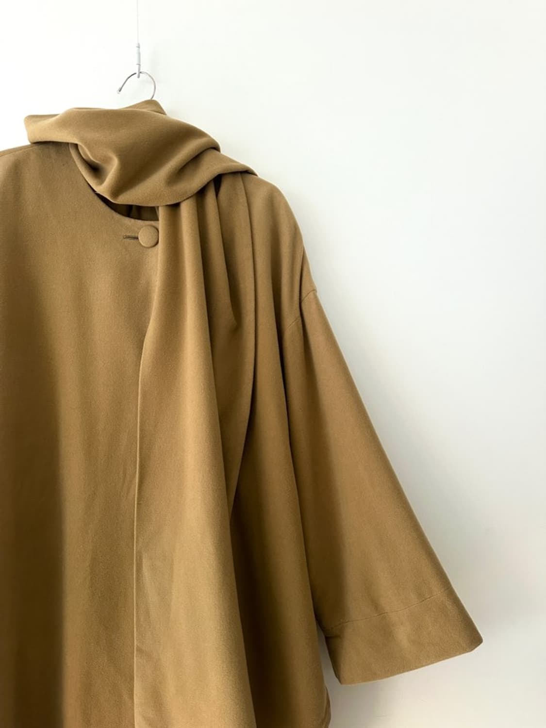 Neck warmer layered coat / mustard 상품이미지2