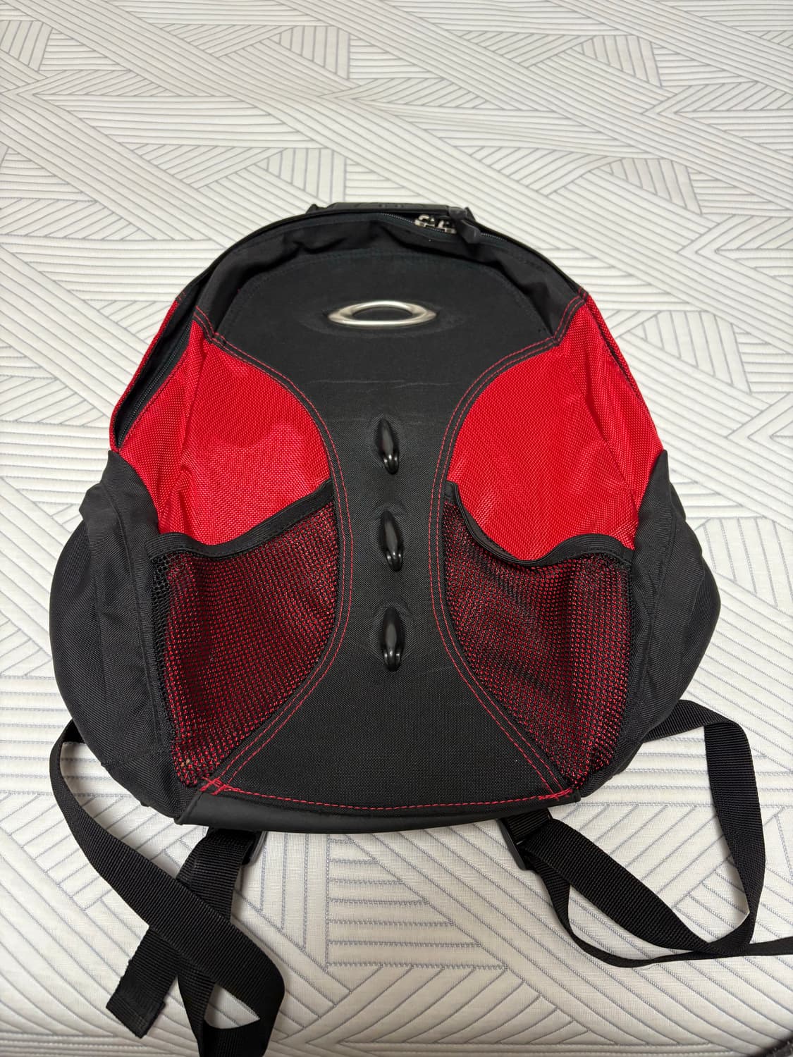 오클리 opack 2.0 red 상품이미지1