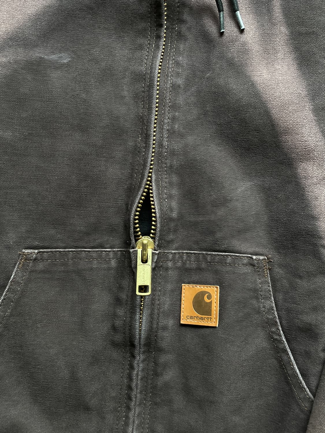 칼하트 j130 DKB 선페이딩 다크 브라운 액티브 자켓 샌드스톤 상품이미지7