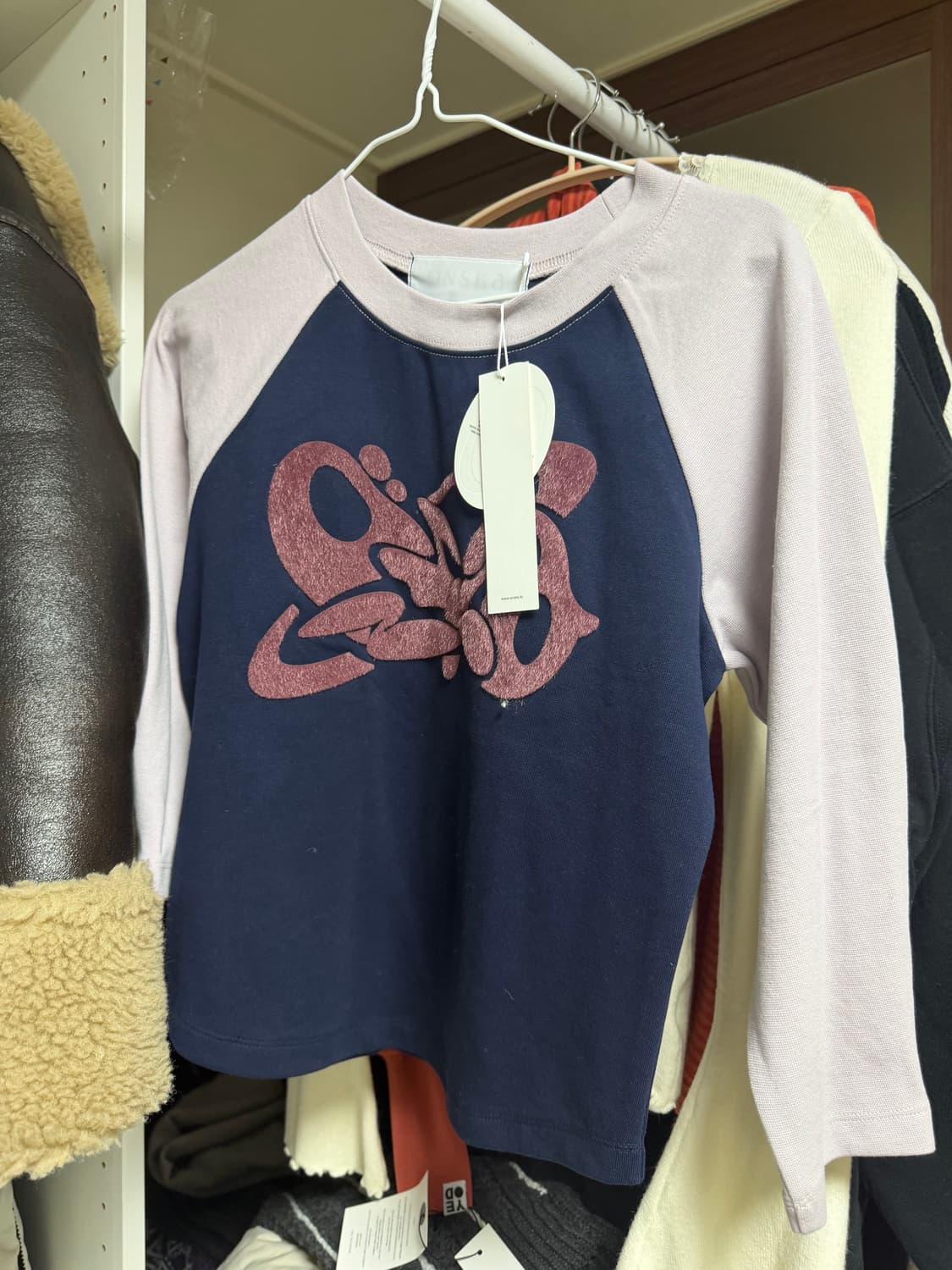 온스카 긴팔티 상품이미지1