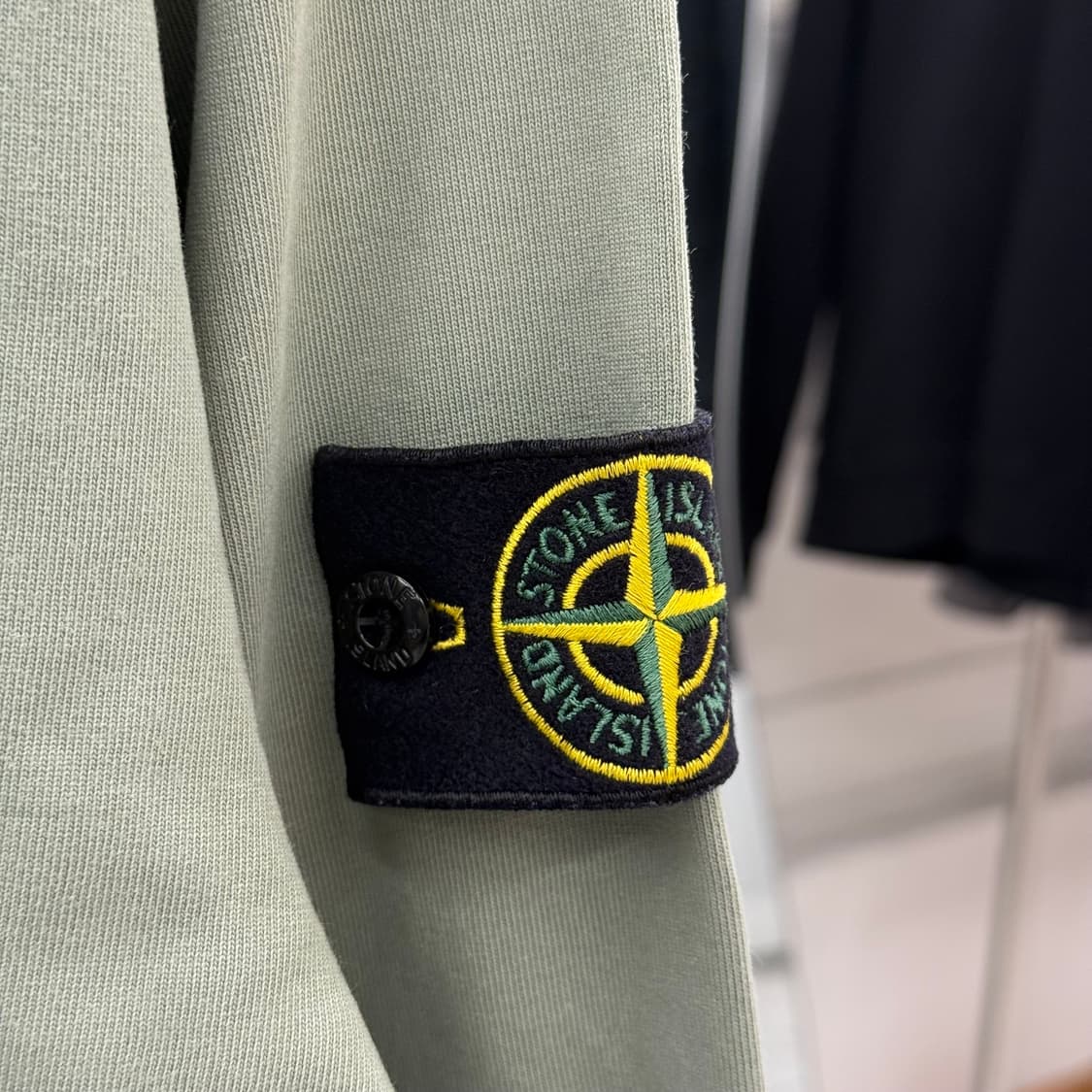 [XL] 스톤아일랜드 와펜 롱슬리브 상품이미지3