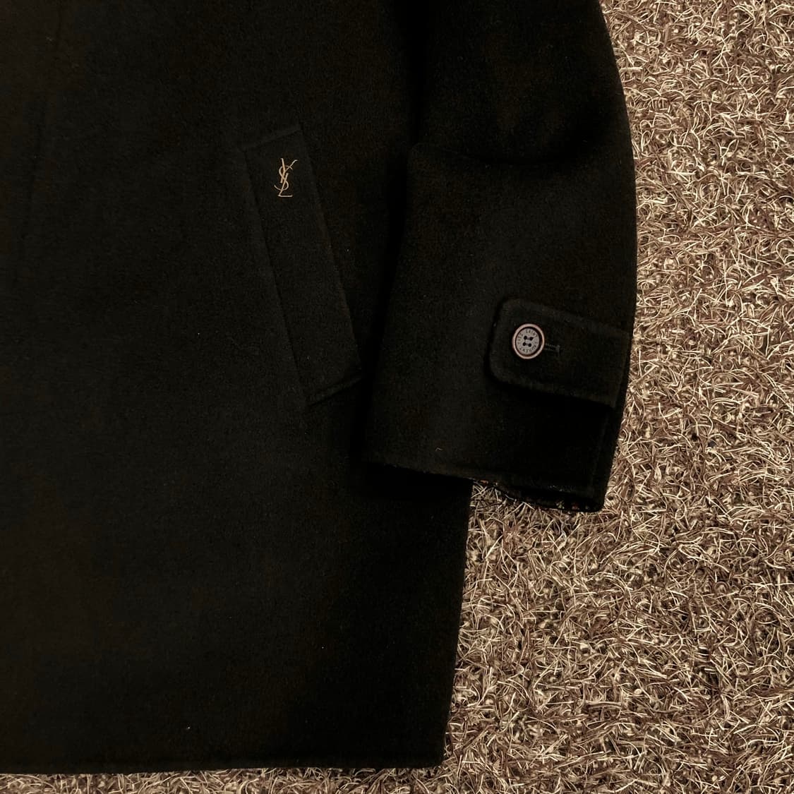 입생로랑 아카이브 울 미니멀 코트  상품이미지4