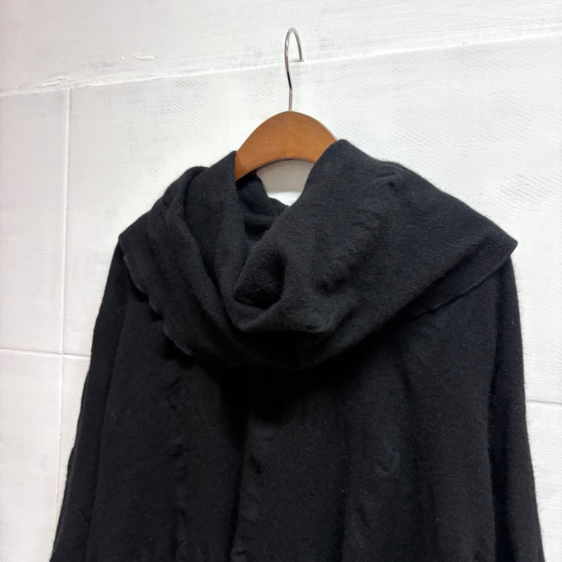 E-clat 울 블랙 터틀넥 언발루즈핏 탑 (Made in JAPAN) 상품이미지3