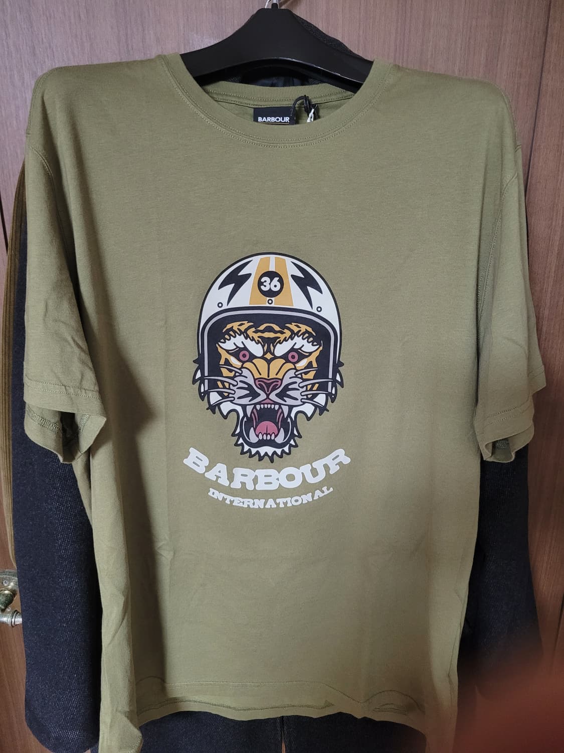 바버 스티브맥퀸 티셔츠 상품이미지1