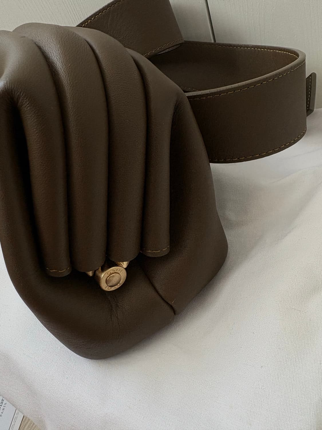 오소이가방 미니브로트 카키브라운 상품이미지2