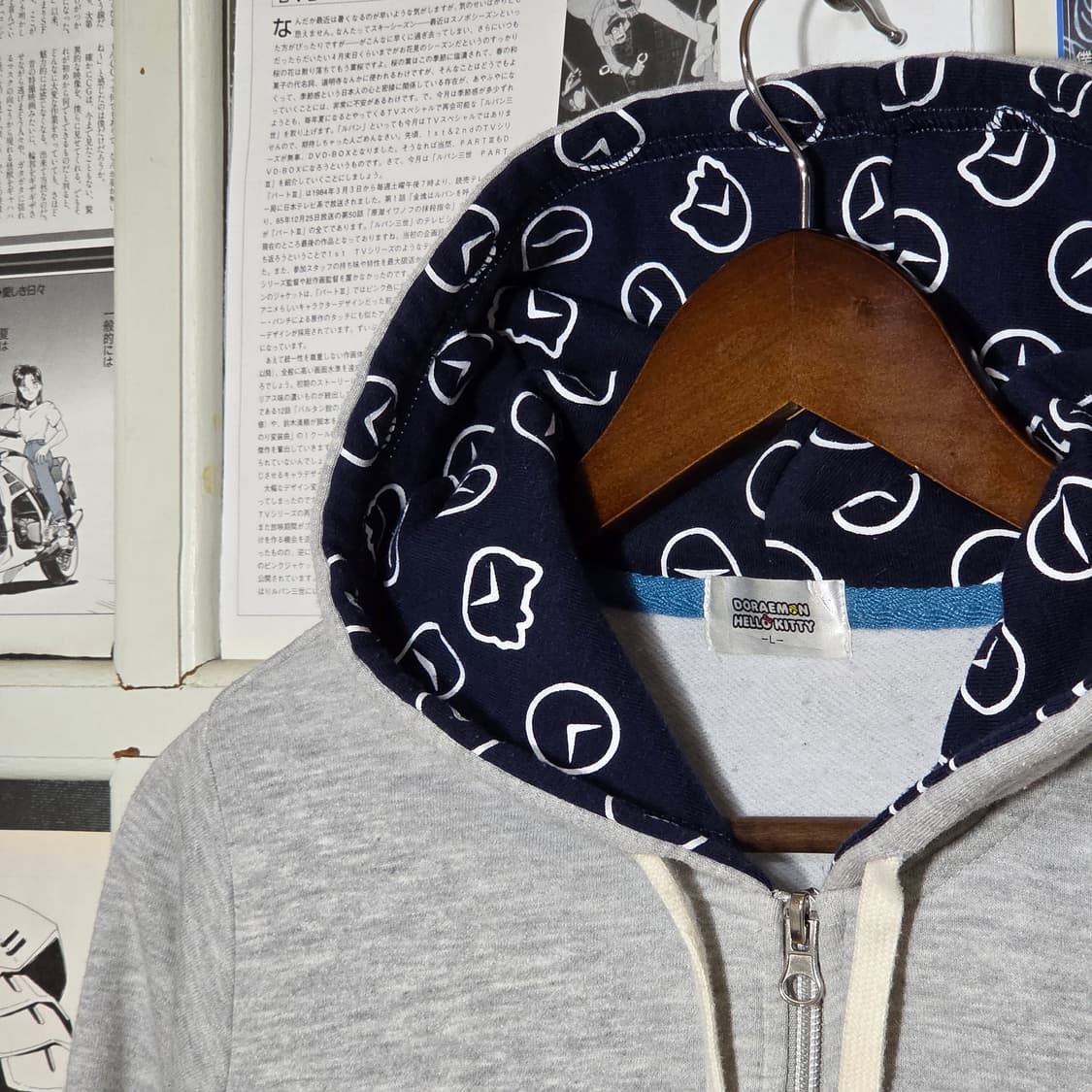 JPN 도라에몽X헬로키티 그레이 후드집업 상품이미지3