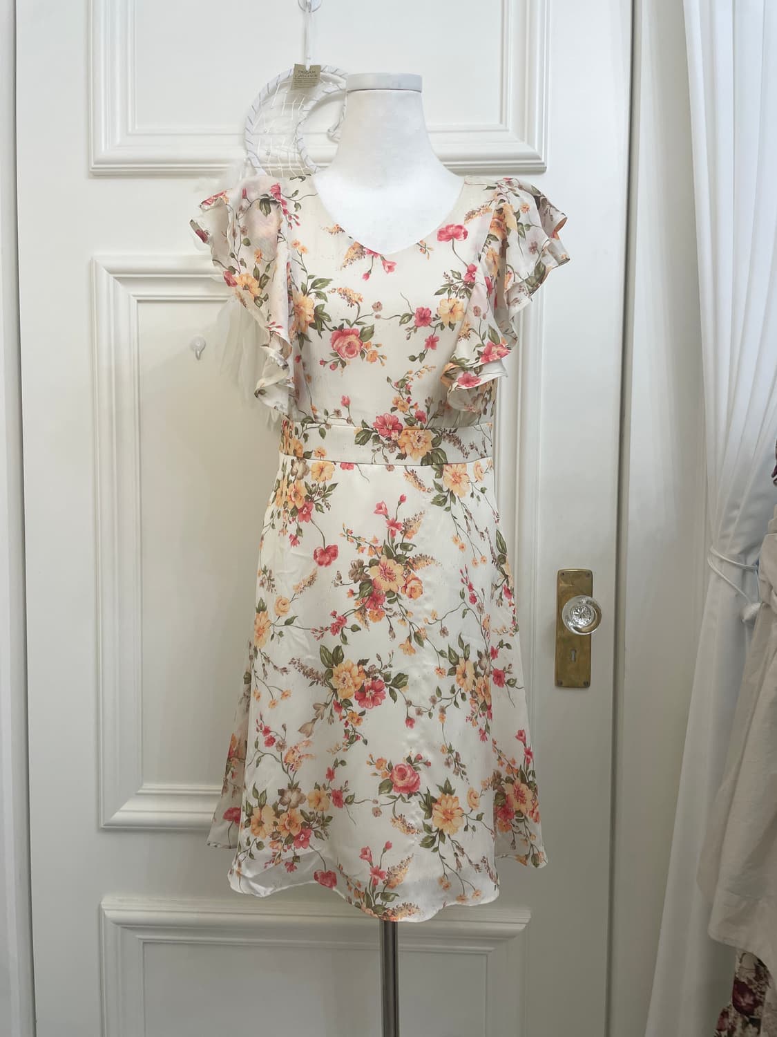 vintage flower ruffle midi opc(size-38) 상품이미지1