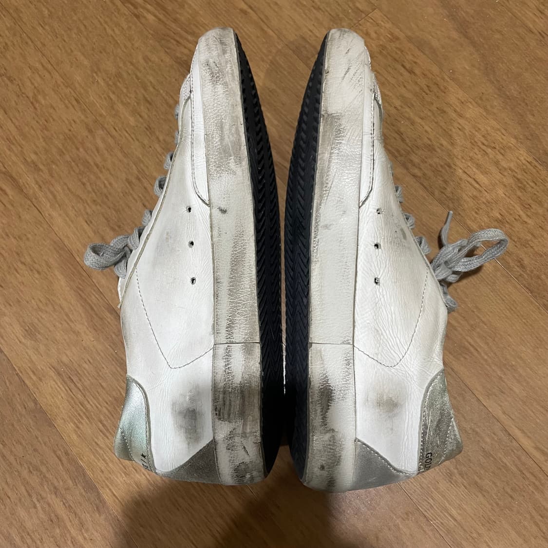 골든구스 슈퍼스타 화이트 스니커즈 265 상품이미지5