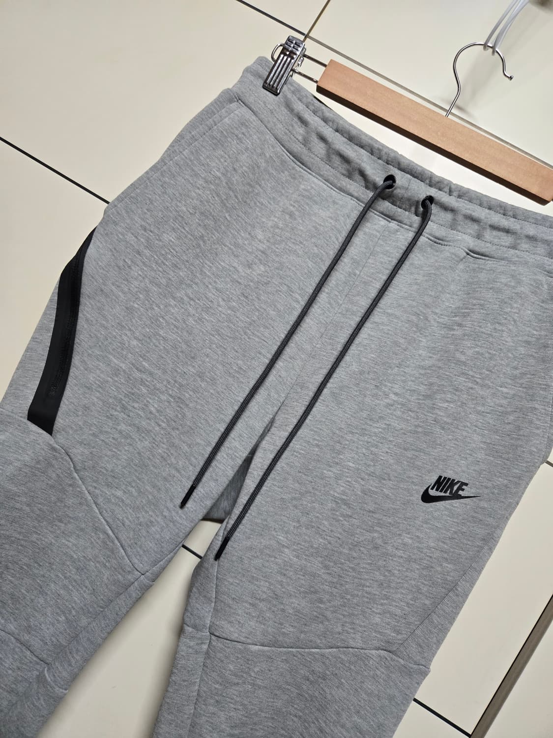 나이키 남성 테크팩 조거 팬츠(M/95사이즈) 상품이미지1