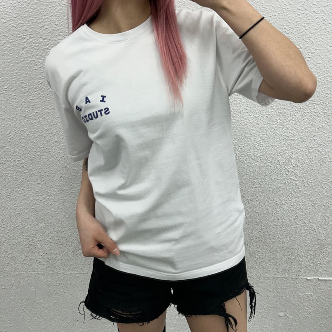  아이앱스튜디오 로고 화이트 반팔 M 상품이미지1