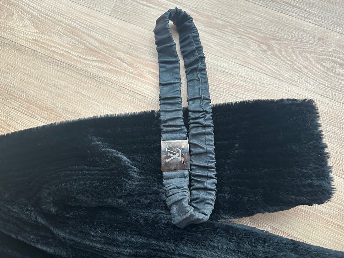 루이비통 빈티지 퍼 자켓 + 스웨터 상품이미지8