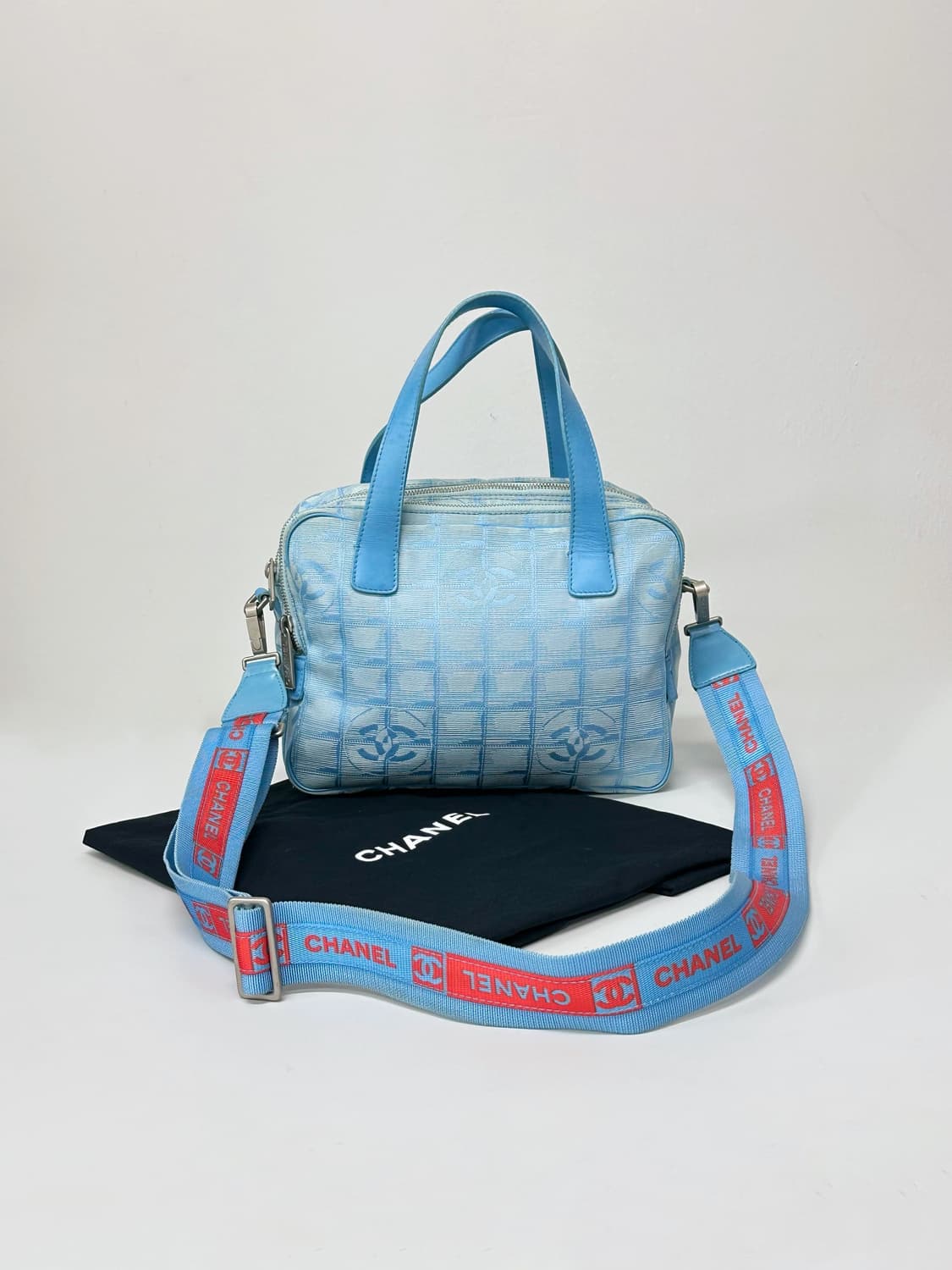 샤넬 뉴 트레블 자카드 토드 크로스백 상품이미지1