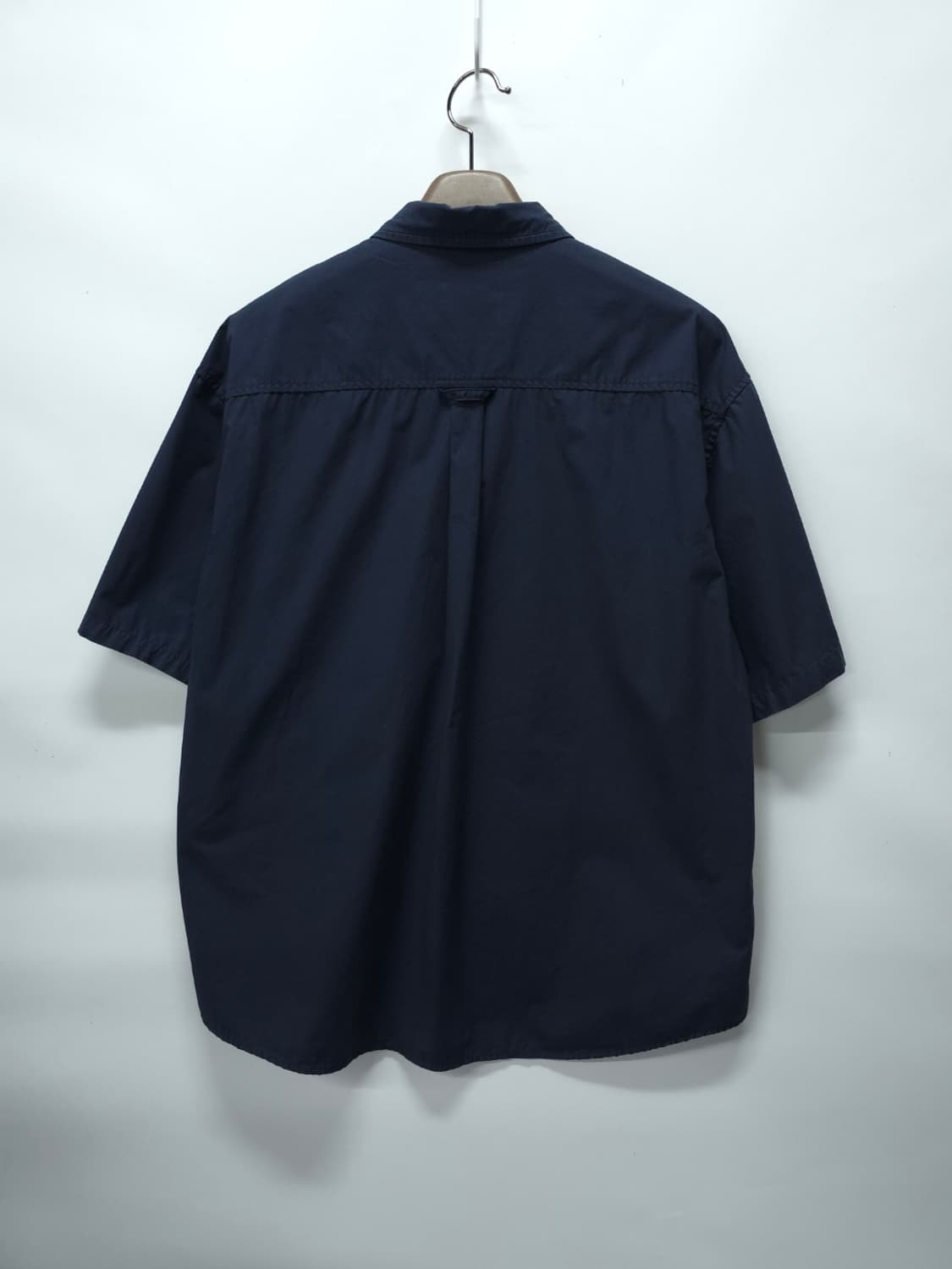 커버낫 CVNT 로고 자수 버튼다운 반팔 셔츠(100~105) 상품이미지9