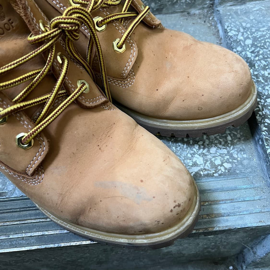 팀버랜드 프리미엄 워터프루프 추카 부츠 상품이미지6