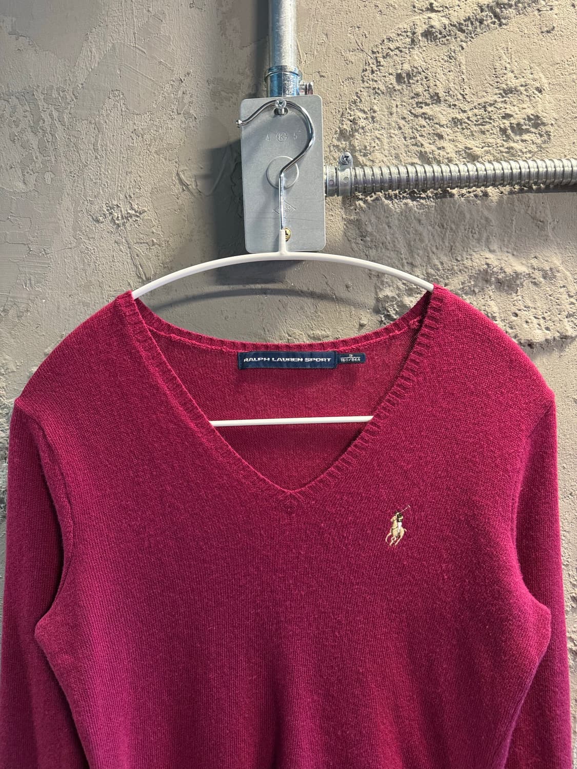 폴로 랄프로렌 스포츠 브이넥 울 니트 버건디 S 상품이미지4