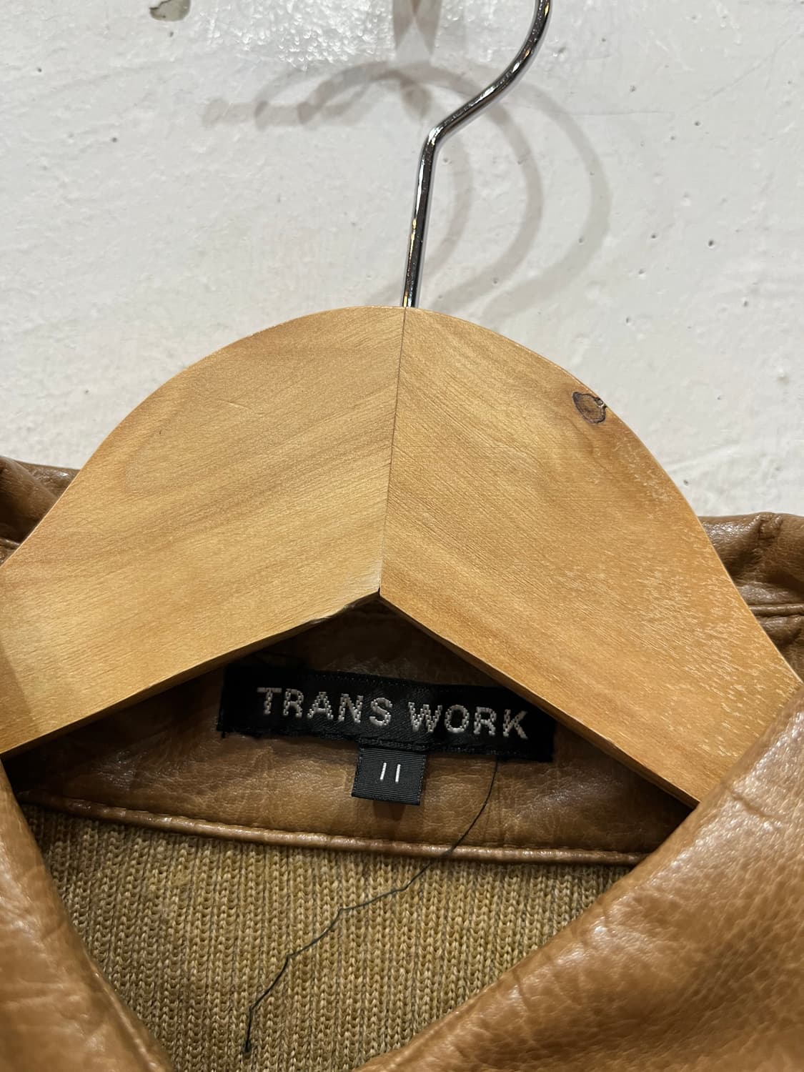 Trans Work 레더트리밍 니트 셔츠 상품이미지5