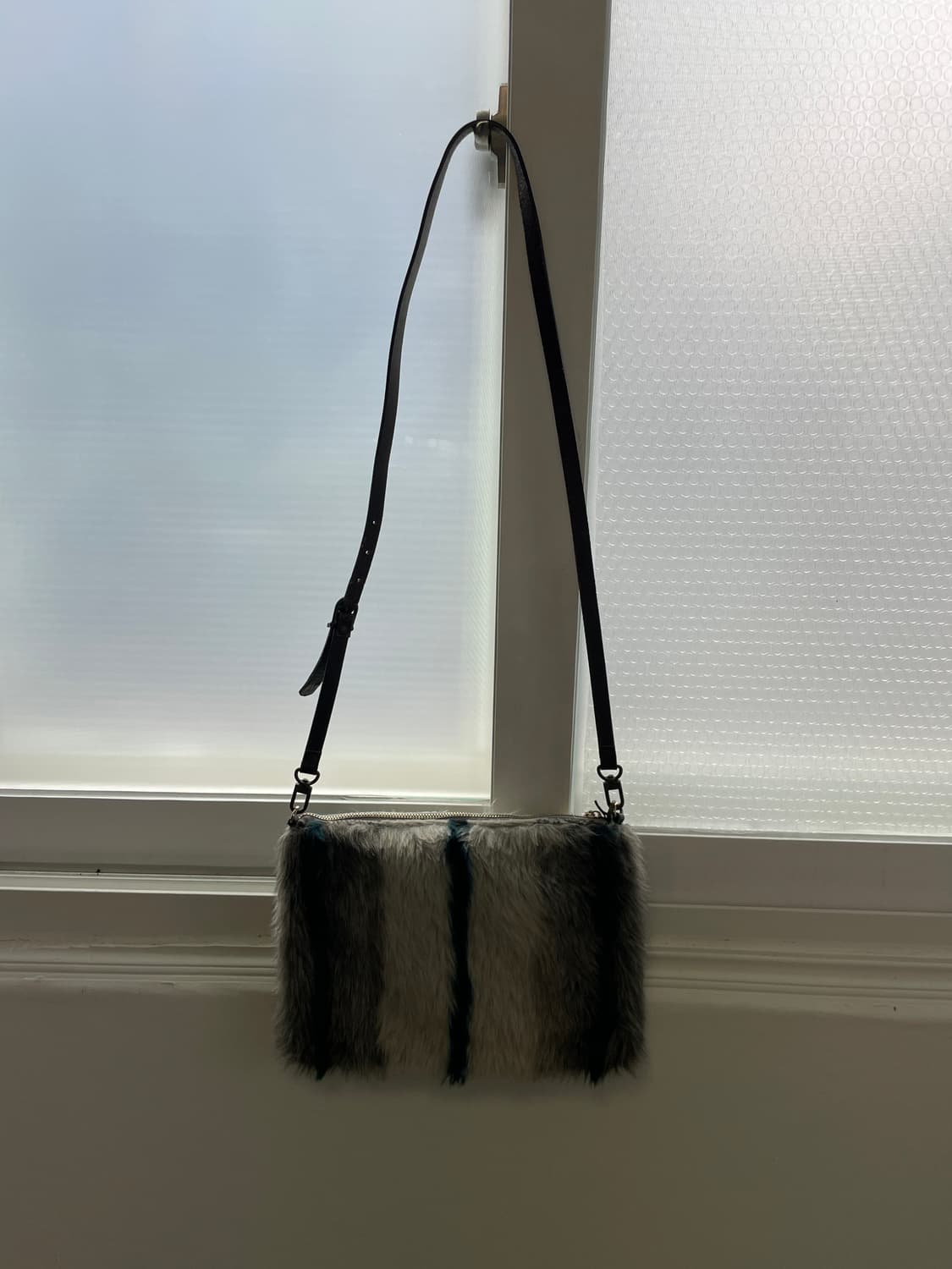 빈티지 퍼 패널 스트라이프 숄더 백  J03802 상품이미지5