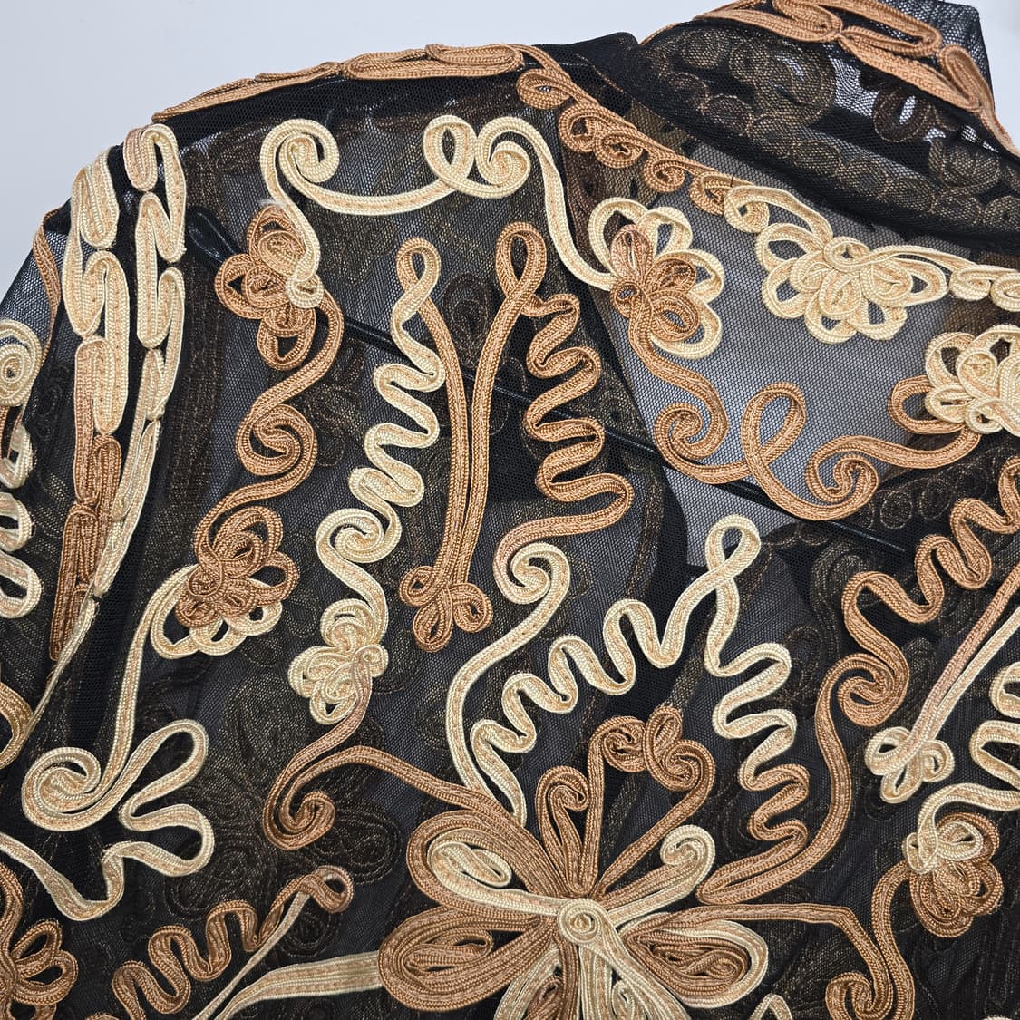 시스루 자수 패턴 블랙 메쉬 브라우스 상품이미지6