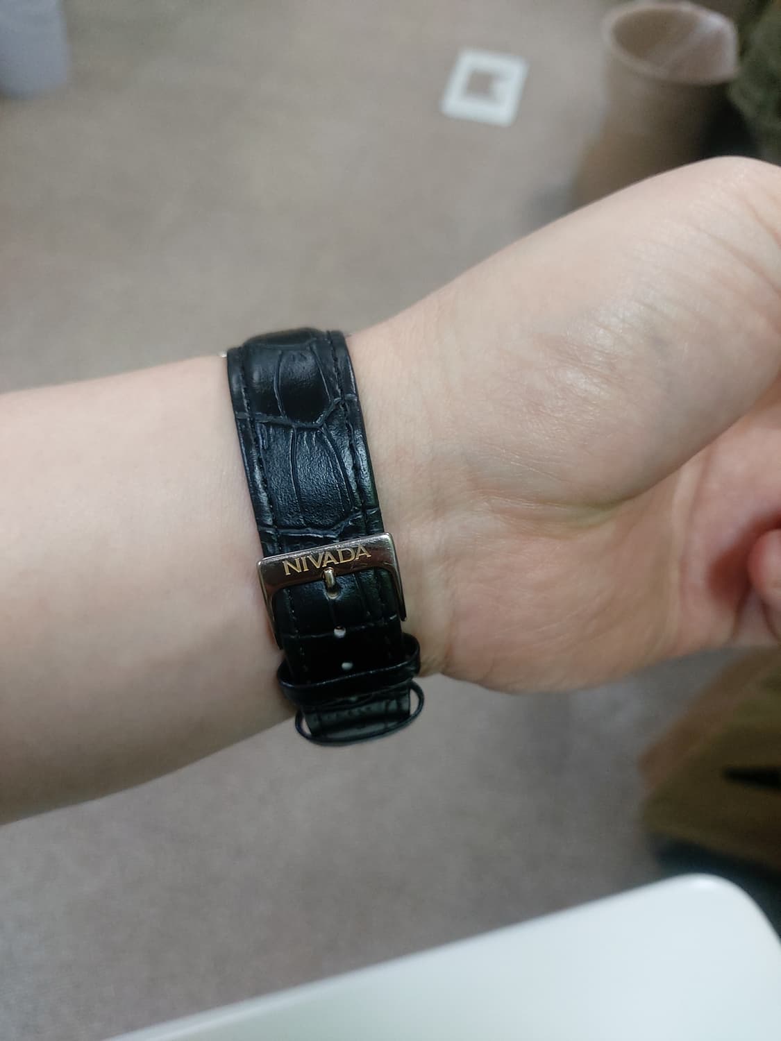 니바다 남성 가죽 시계 상품이미지5