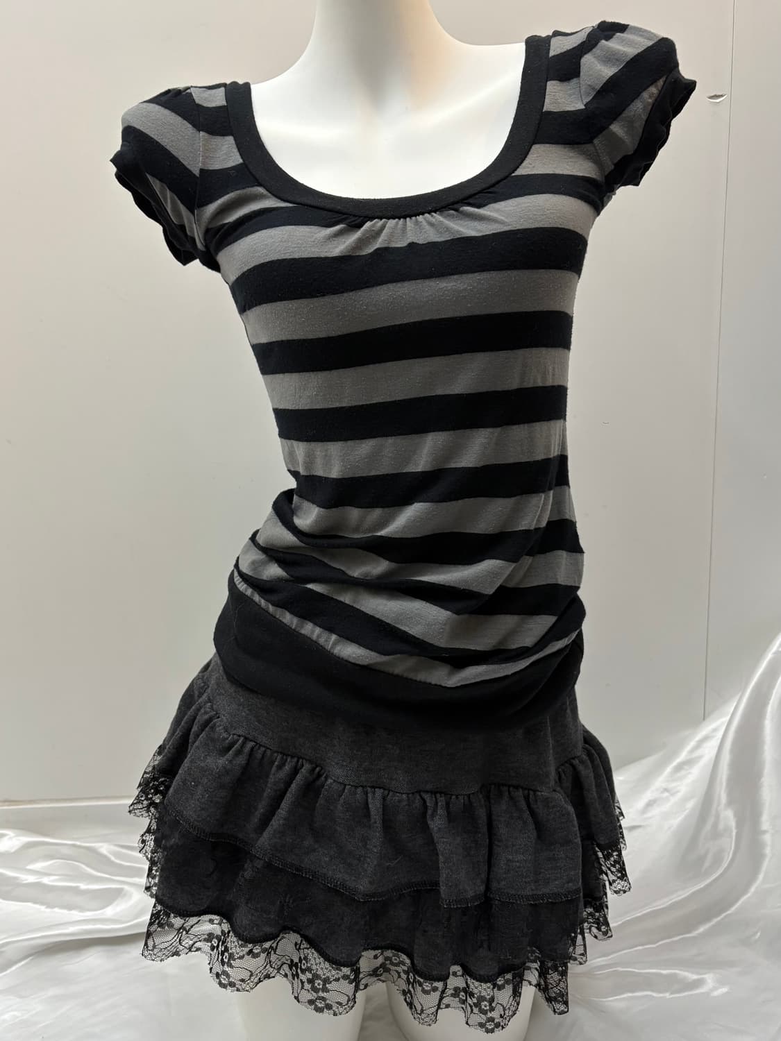 스프라이트 반팔 니트 상품이미지1