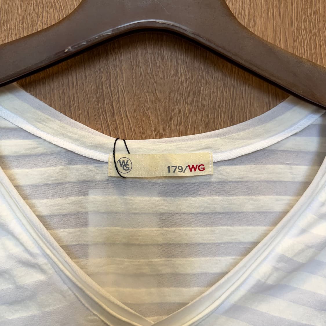 빈티지 브이넥 롱슬리브 티셔츠 스트라이프 패턴 스트링 타이 디테일 화이트 상품이미지6