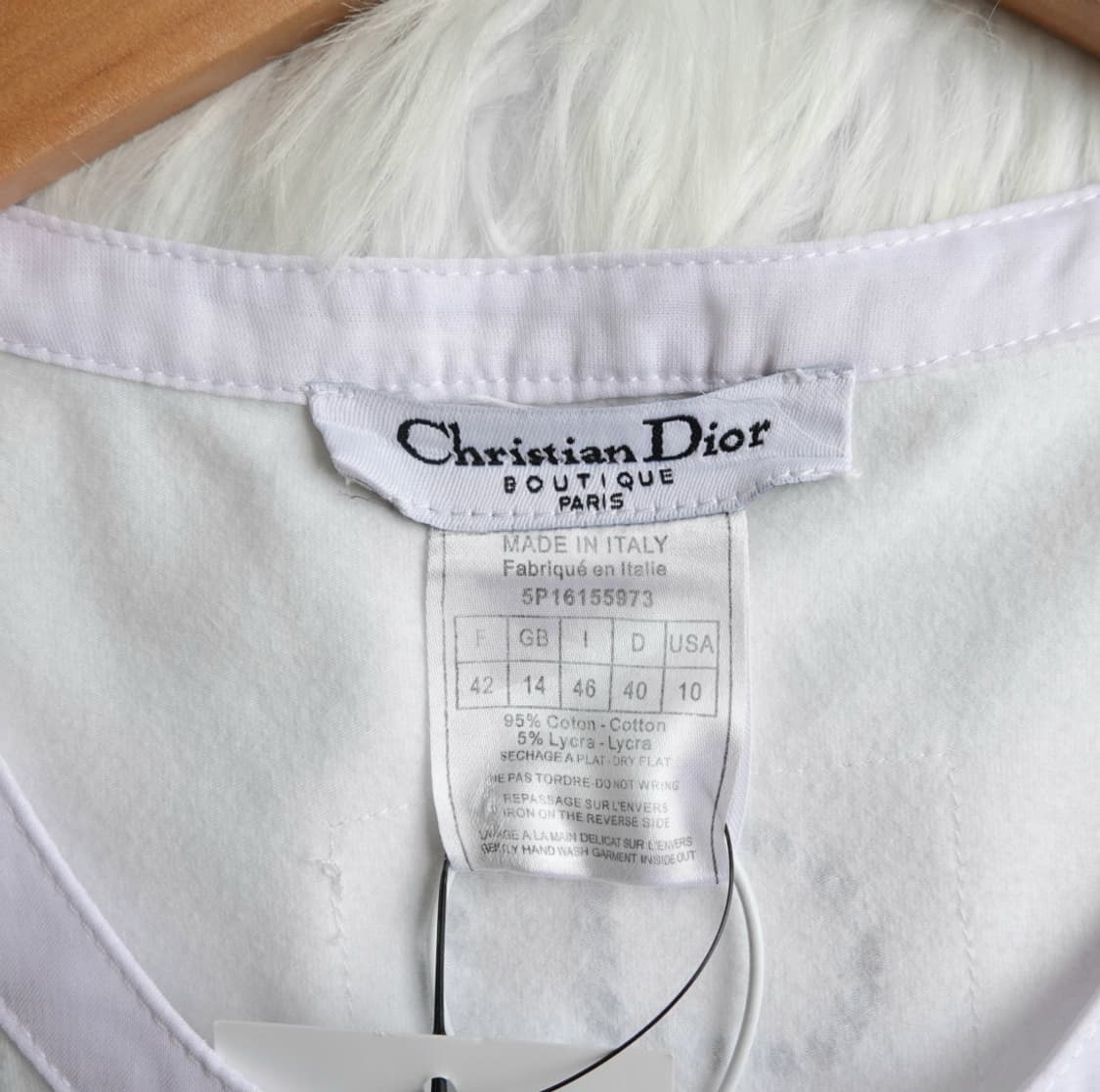 Christian Dior 스팽글 셔링 티셔츠 2025 상품이미지4