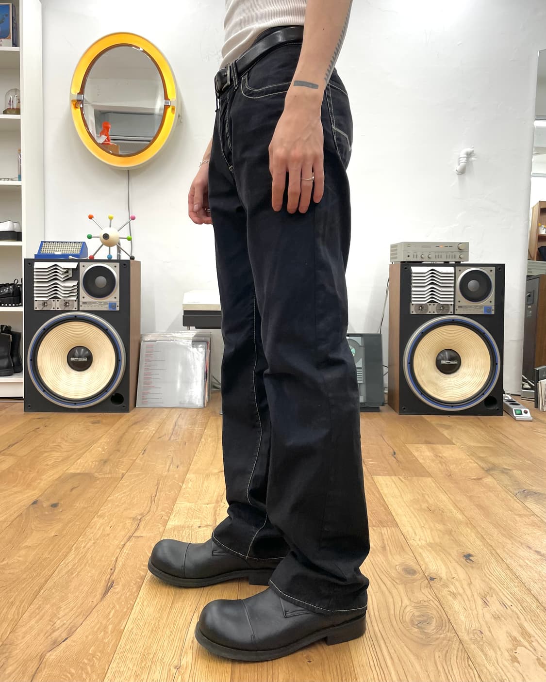 [32] 휴고보스 블랙 데님 팬츠 상품이미지3