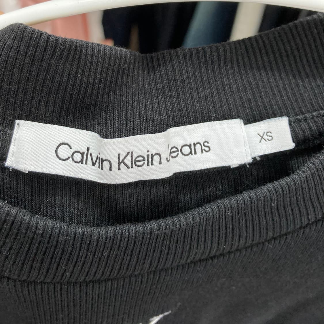 캘빈클라인진 여성 크롭반팔 XS  상품이미지3