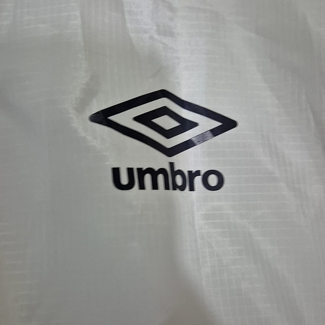 엄브로 플라이트 립스탑 경량 아노락 상품이미지3